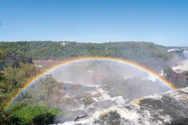 Las vistas soñadas del circuito superior ¿Reconocés los saltos que aparecen en las fotos Son los saltos Bernabé Mendez y el Mbiguá.Compartinos tus fotos en historias. (1) Las vistas soñadas del circuito superior ¿Reconocés los saltos que aparecen en las fotos Son los saltos Bernabé Mendez y el Mbiguá.Compartinos tus fotos en historias. (1)