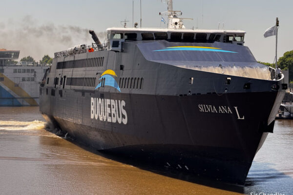 buquebus-ferry-colonia-4837