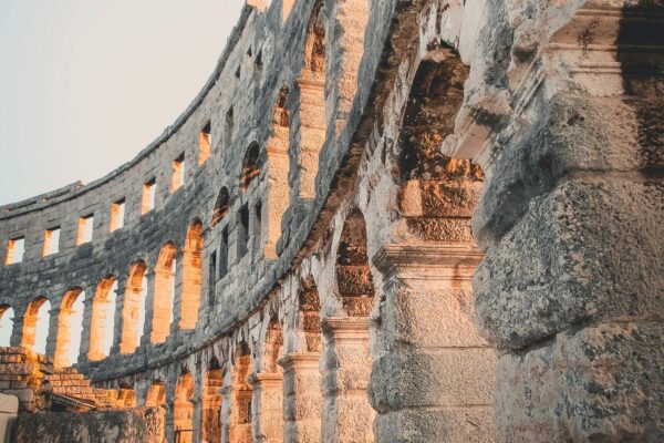 coliseum coliseum